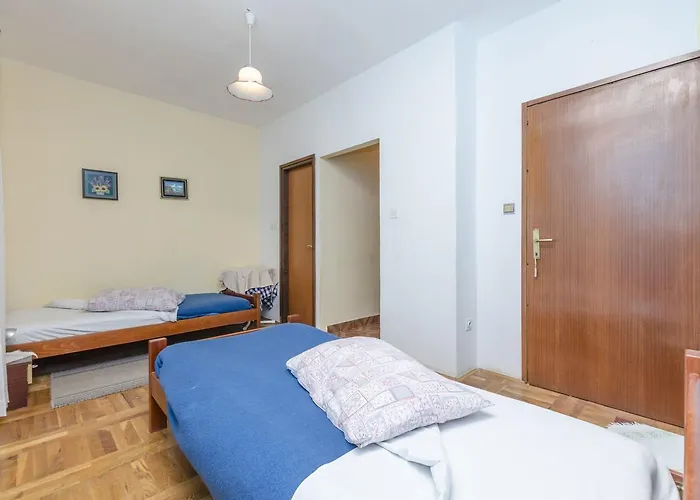 Апартаменты Milena